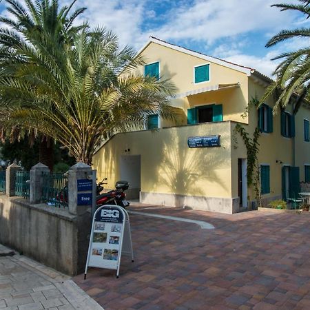 Bigblue House Apartman Amelie Veli Losinj Exterior photo